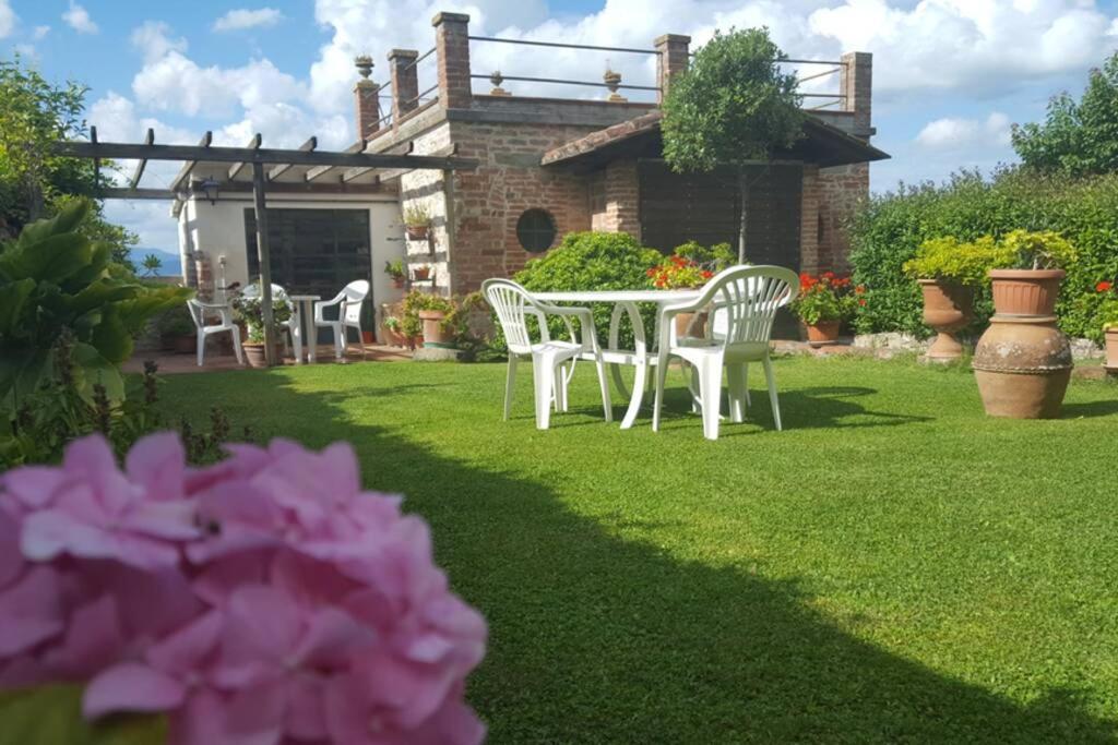 Bellavista La Tua Romantica Vacanza Sul Trasimeno كاستيغليون ديل لاغو المظهر الخارجي الصورة