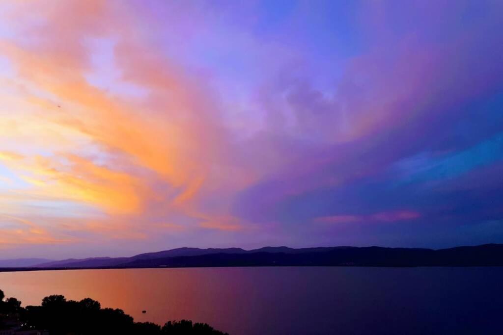 شقة Bellavista La Tua Romantica Vacanza Sul Trasimeno كاستيغليون ديل لاغو المظهر الخارجي الصورة